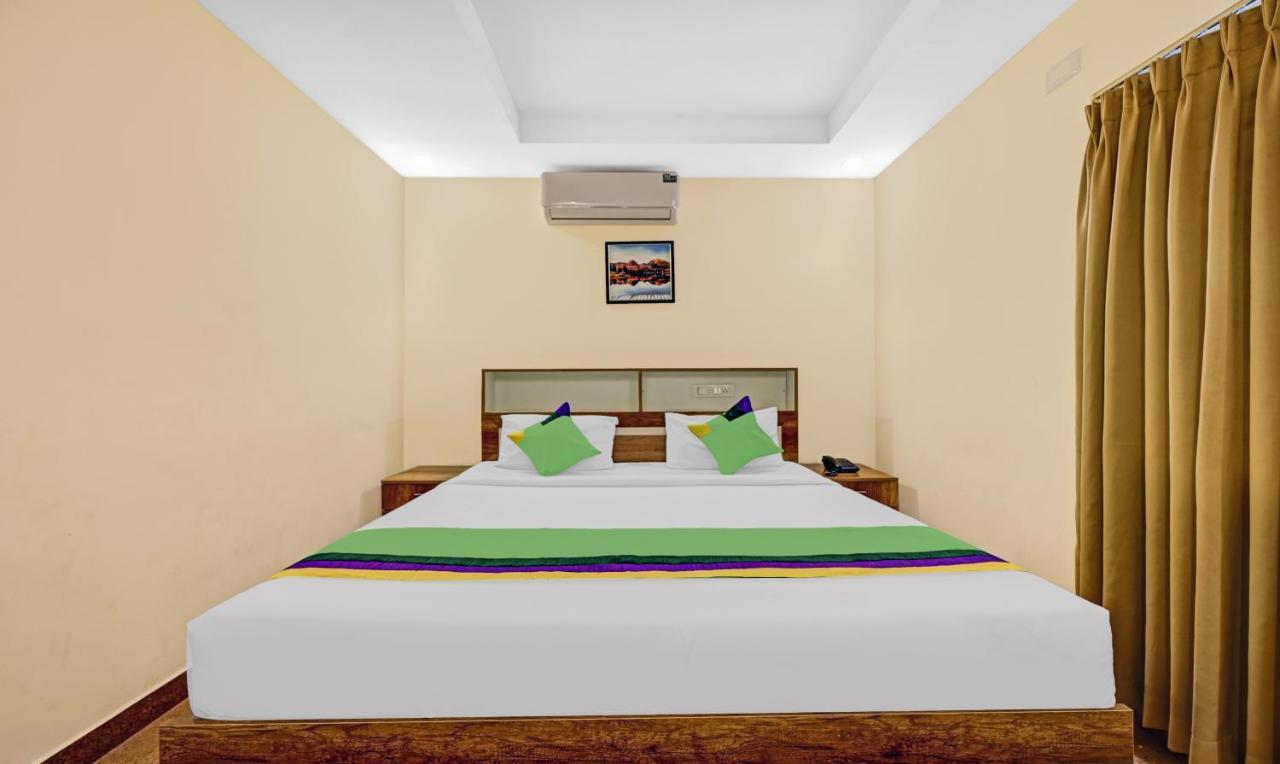 Collection O Royal Suites Bangalore Exterior foto